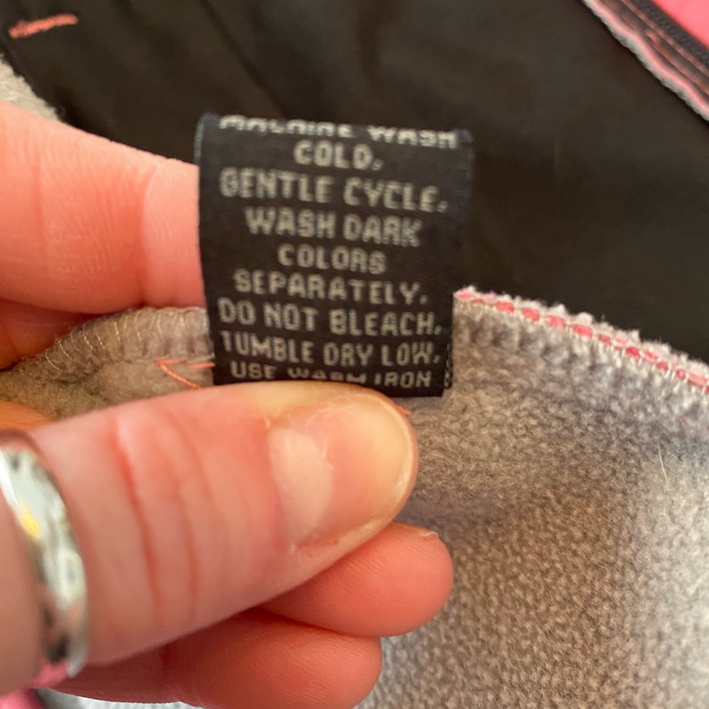 Women’s Soft Shell Jacket - image 7